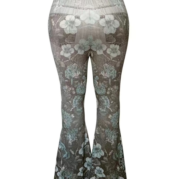 Silky floral wide flare trousers - Picture 2 of 4